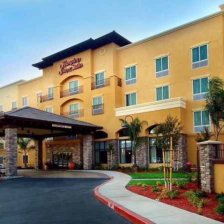 Hampton Inn & Suites Lodi Exterior photo