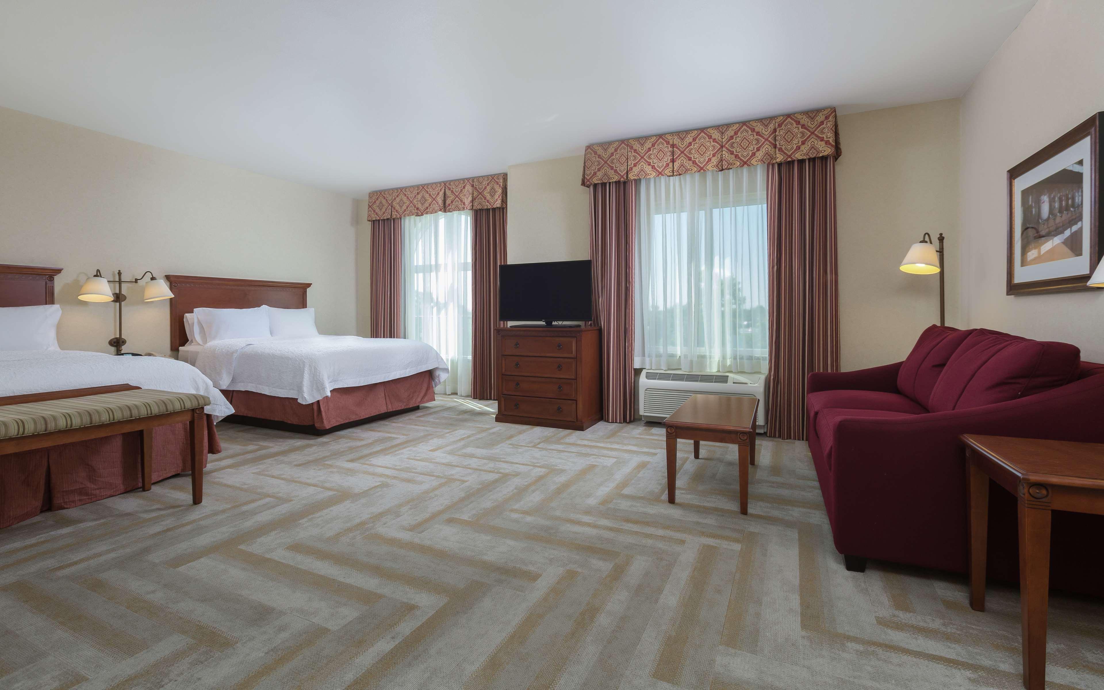 Hampton Inn & Suites Lodi Exterior photo