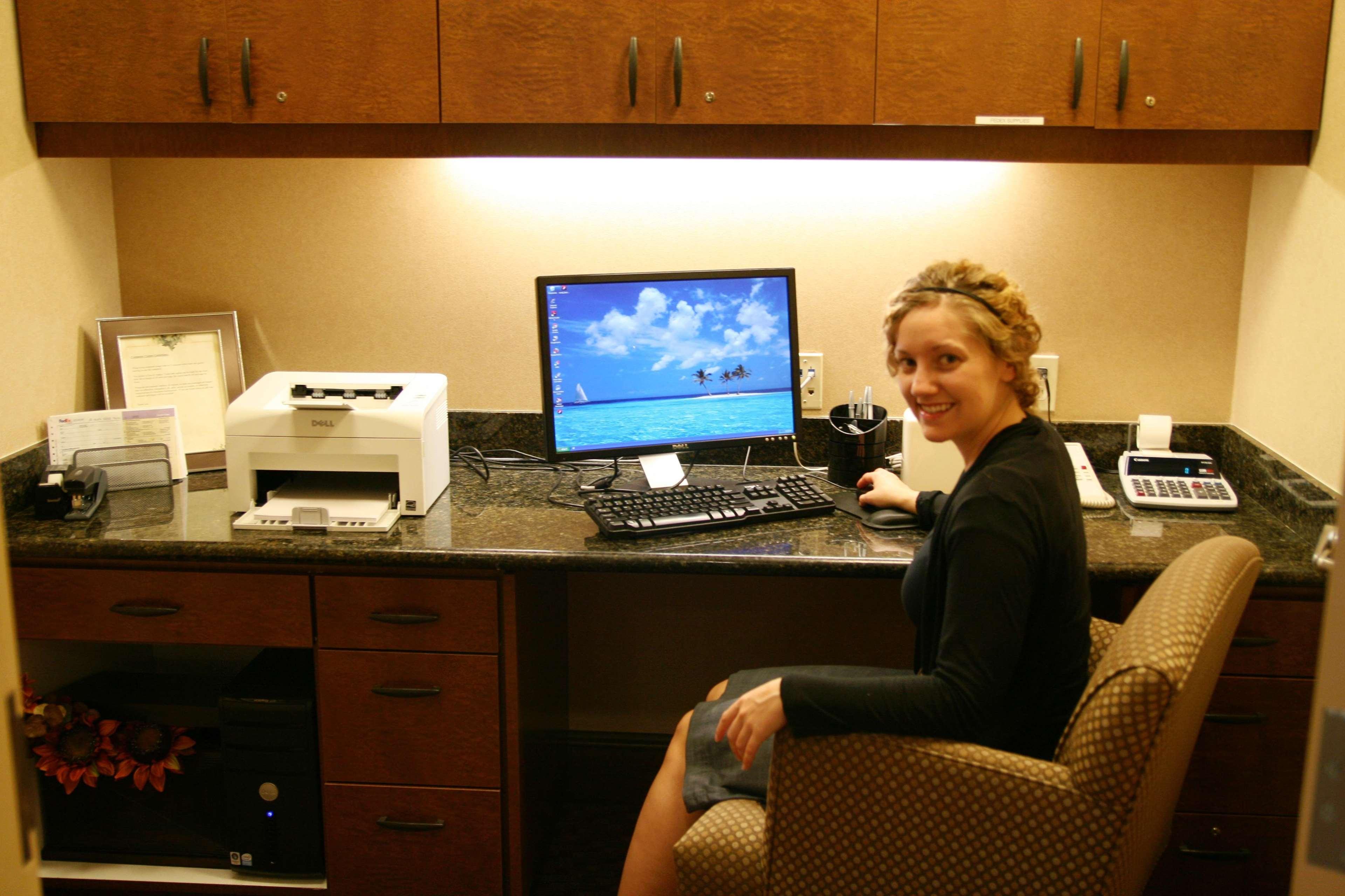 Hampton Inn & Suites Lodi Facilities photo