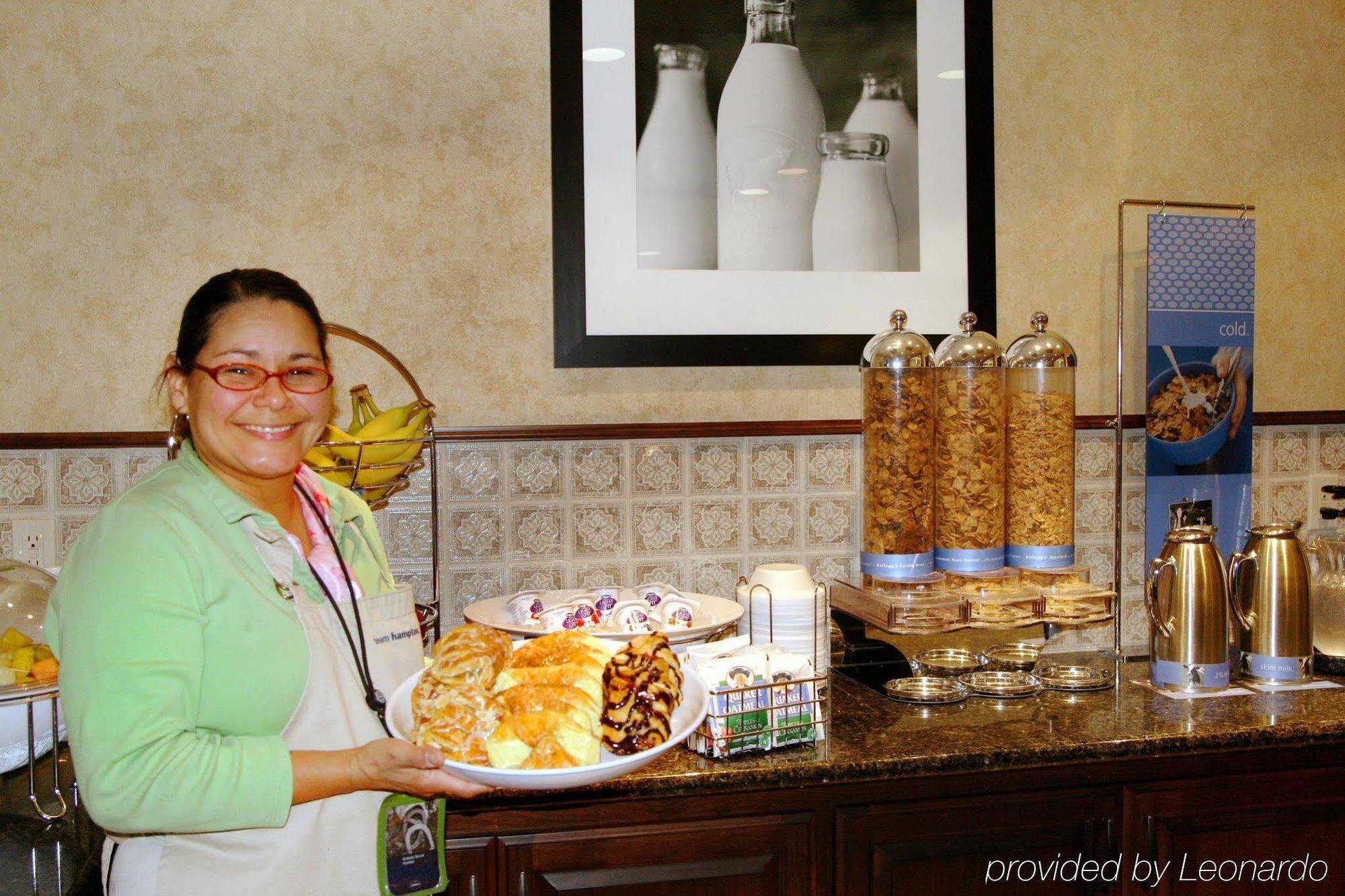 Hampton Inn & Suites Lodi Restaurant photo